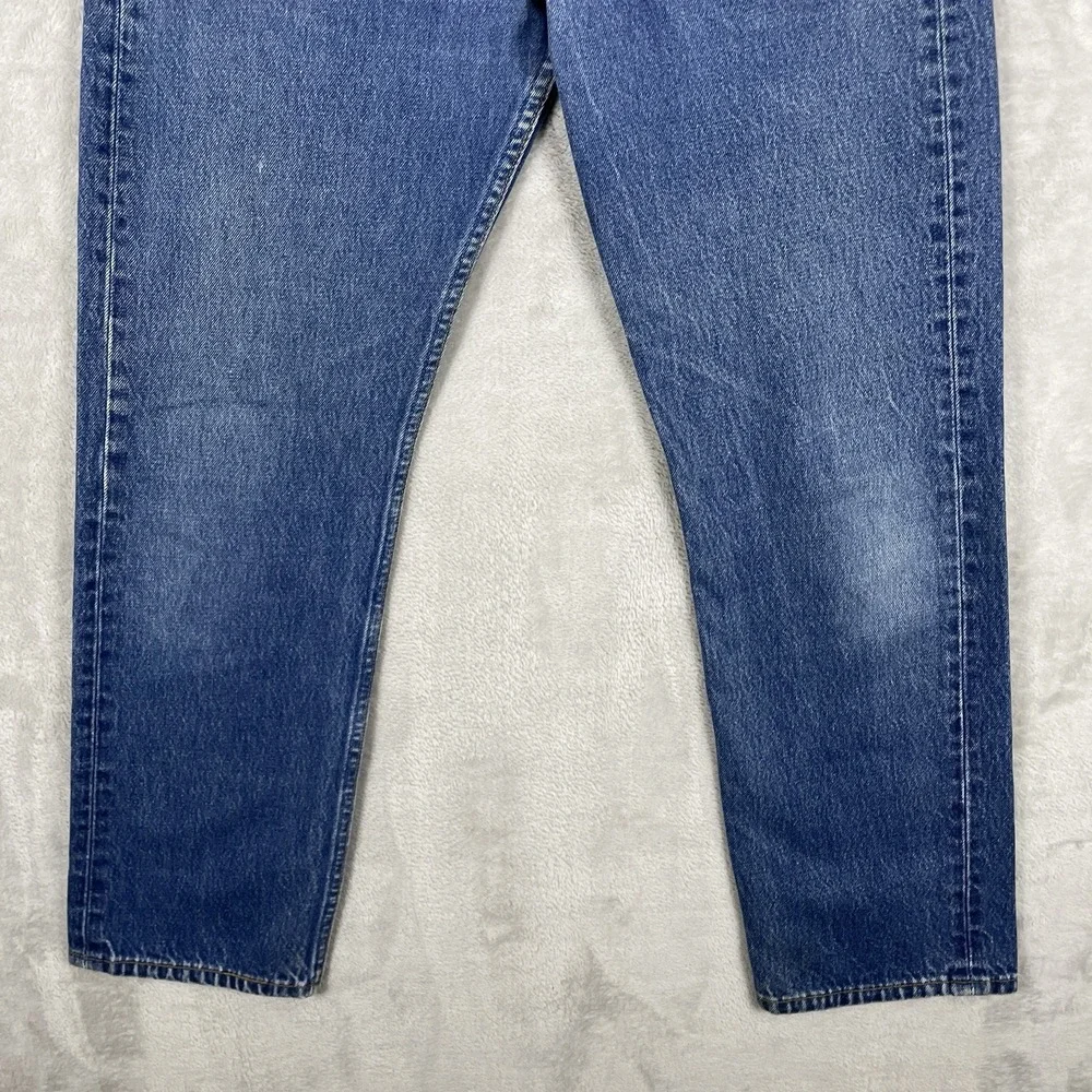 Levis item good